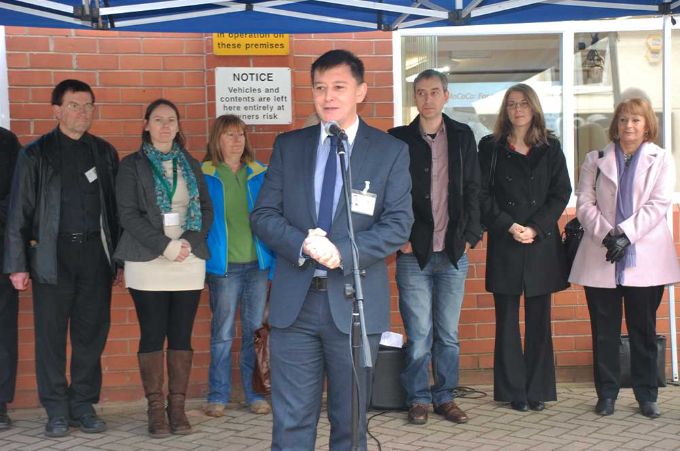 Homelessness Charity "MoCoCo House" Officially Opened - CRASH