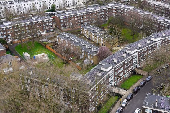 Warwick Low-rise Estate