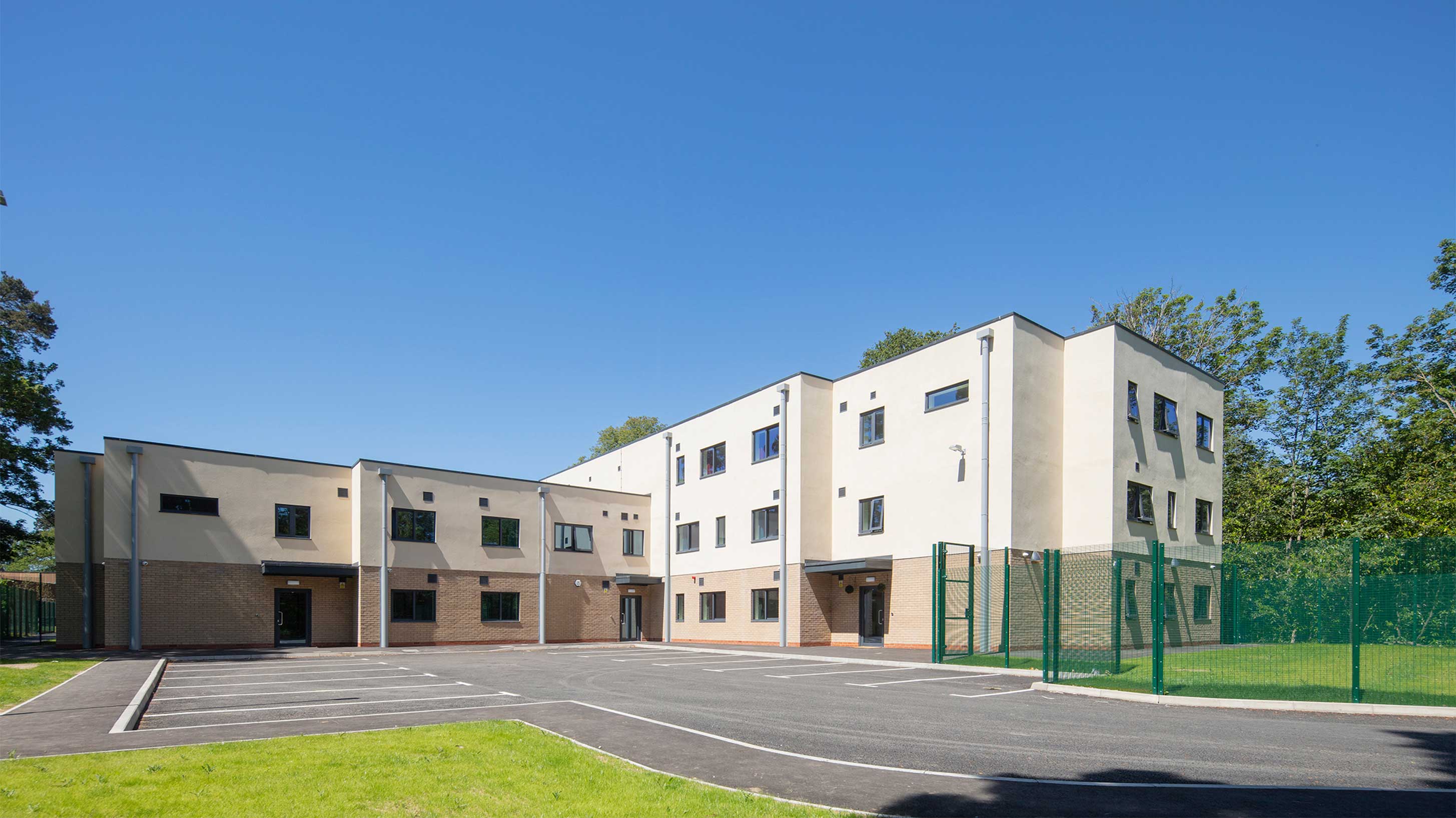 Ramsden Hall Academy with Bauder Thermofol PVC single ply waterproofing system with BauderROCK insulation