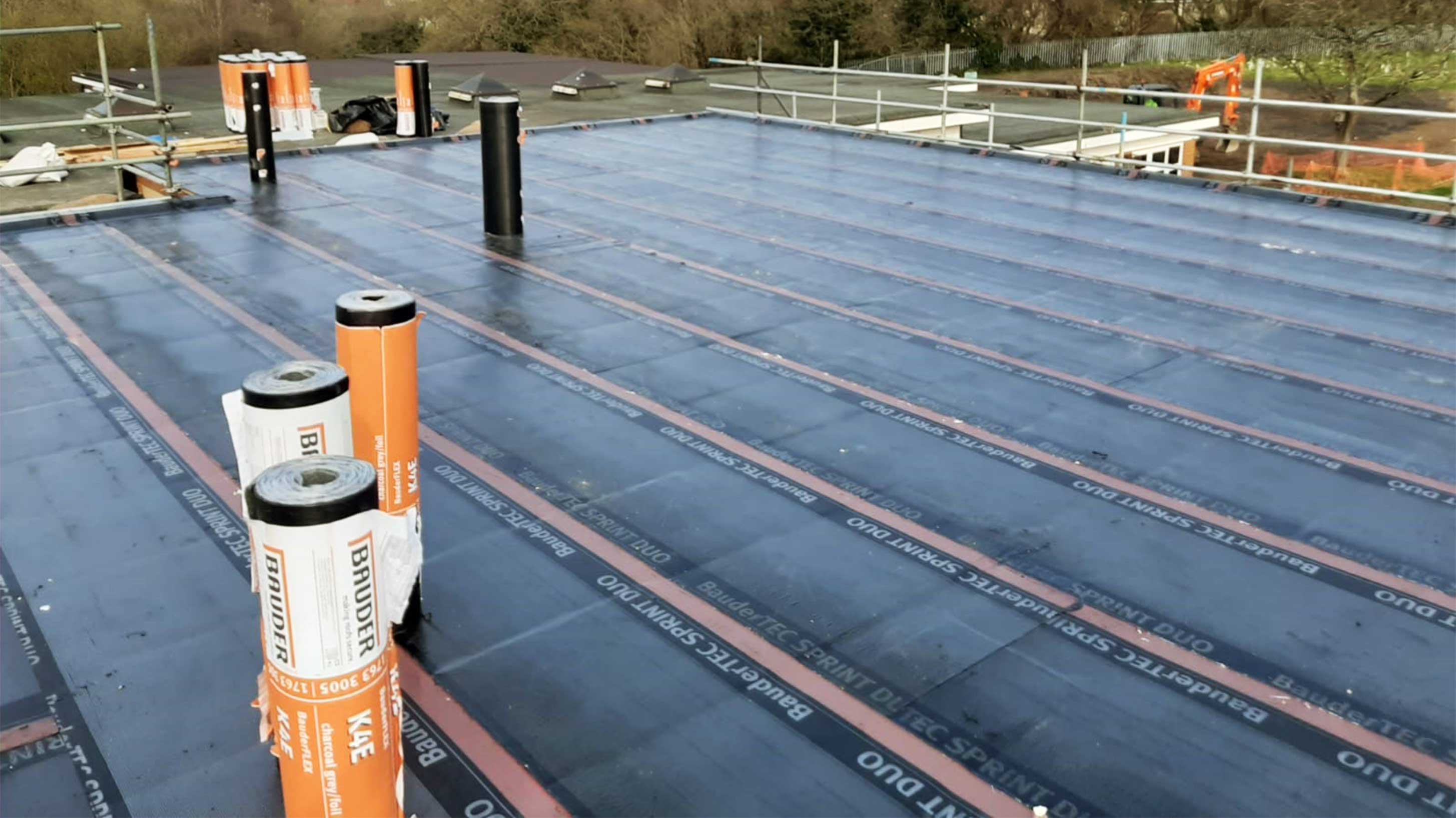 Roof with Bauder K4E in foreground