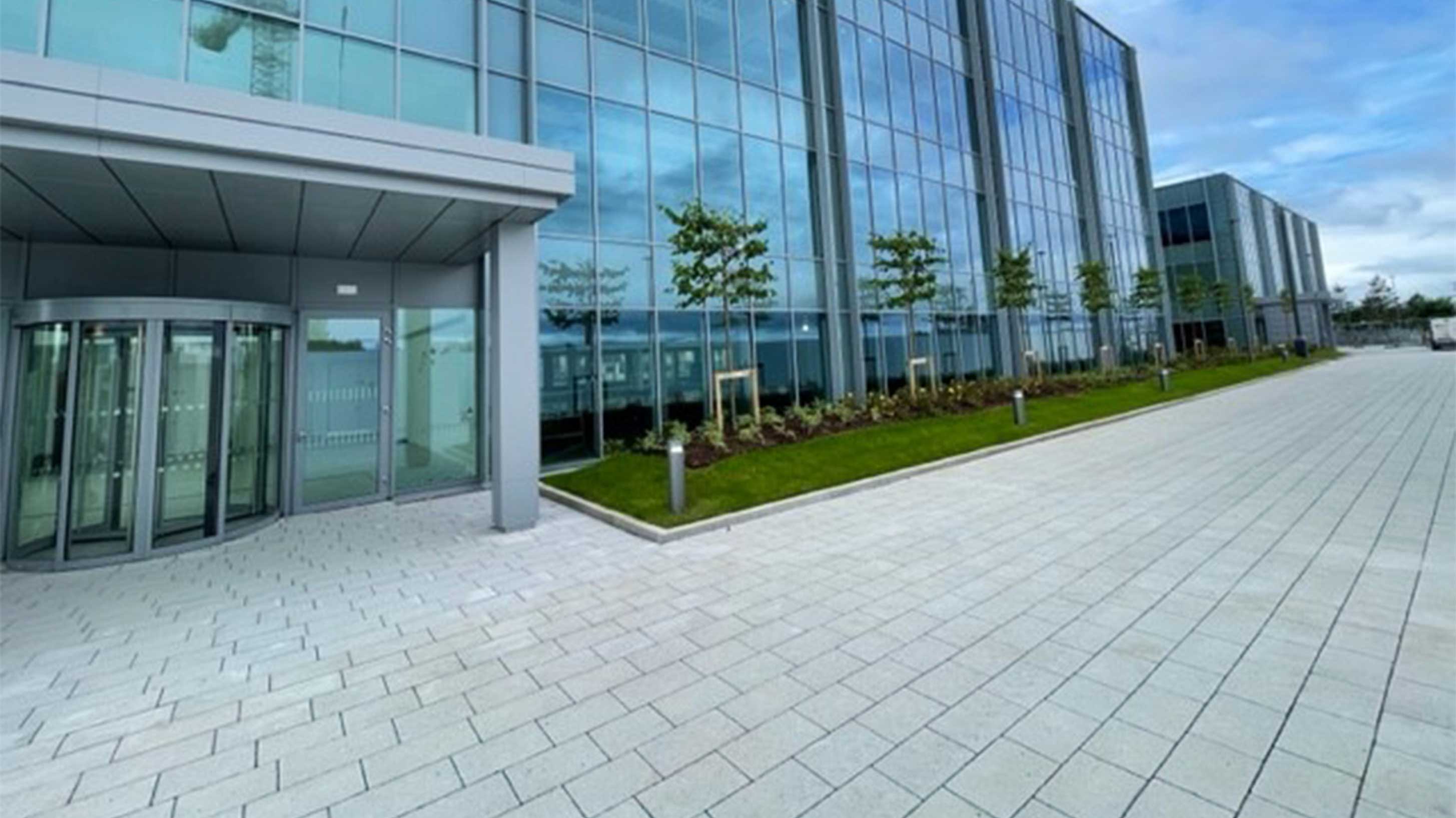 Crown square building with Bauder Bakor hot melt roofing system