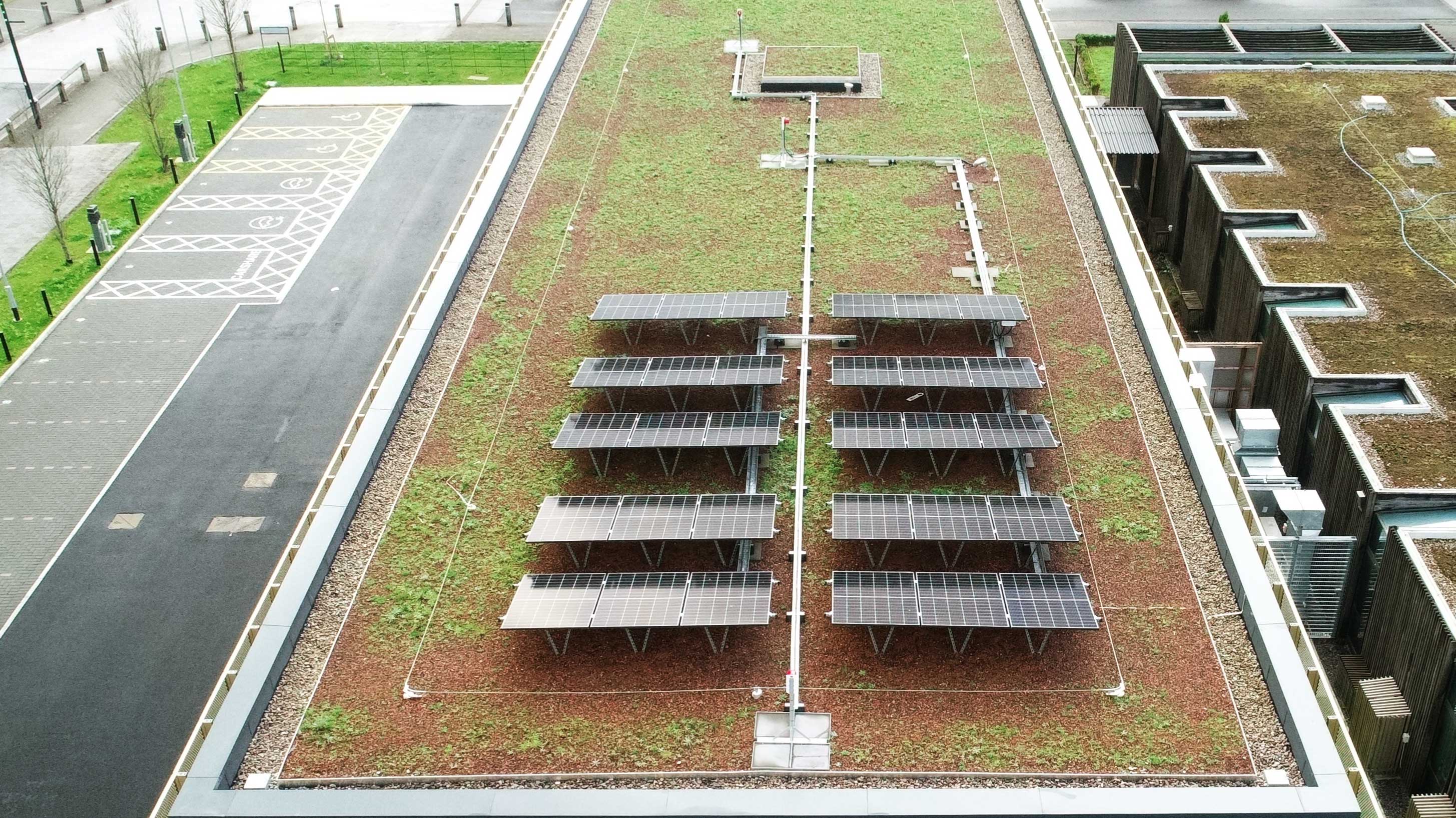 Regain2 site with green roof and solar PV