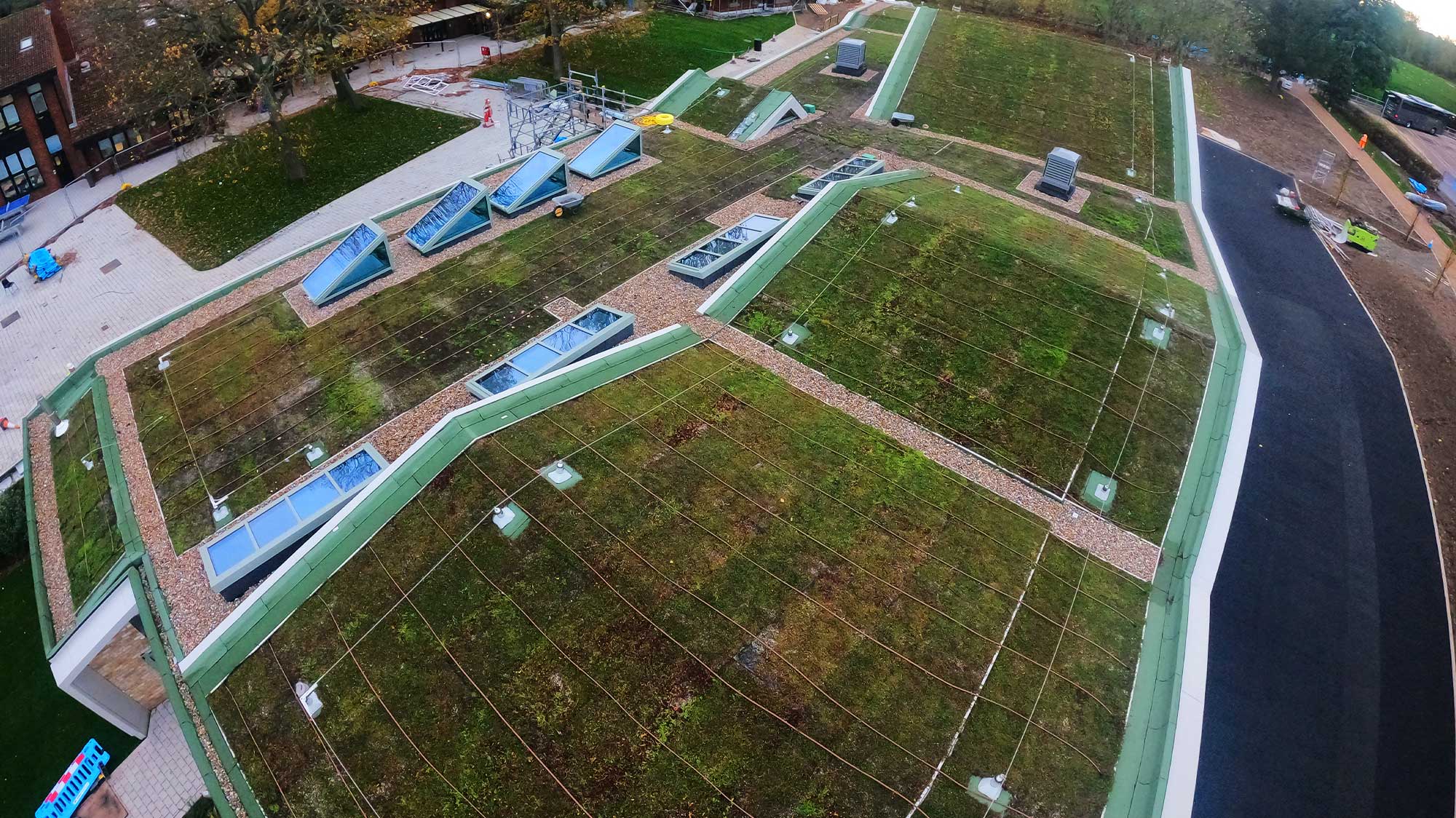 Haberdashers’ Boys’ Pre-Preparatory School with Bauder total green roof system