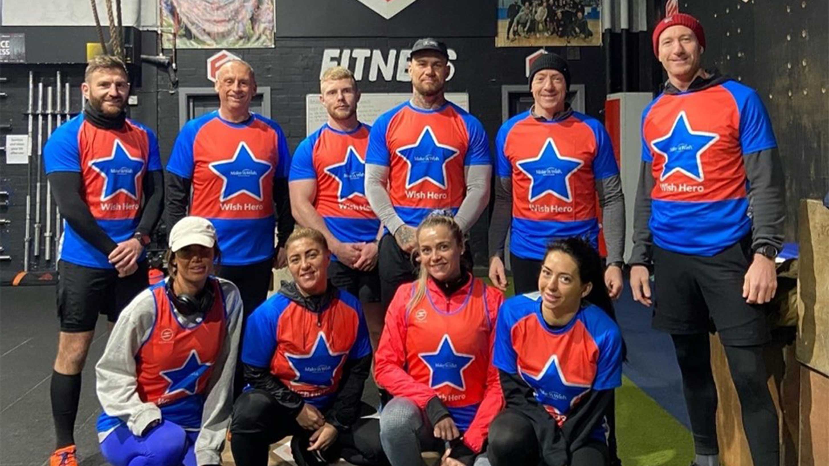 GALLLERY1-MakeAWishUK-BauderRaisesMoneyMarathonIllChildren.jpg